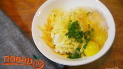 куриный суп с рисово-сырными клецками