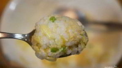 куриный суп с рисово-сырными клецками