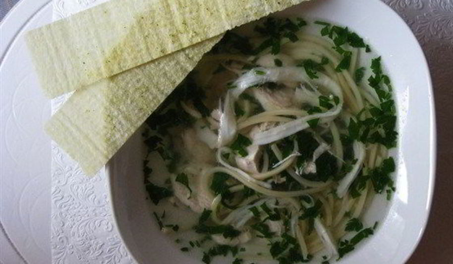Рецепт куриного супа с сушеными кальмарами