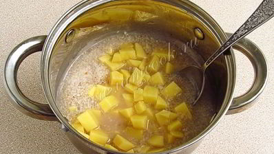 суп молочный из ячневой крупы по-латышски