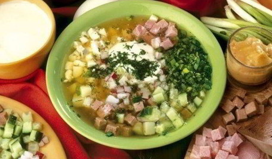 Рецепт мясной окрошки со свежим огурцом