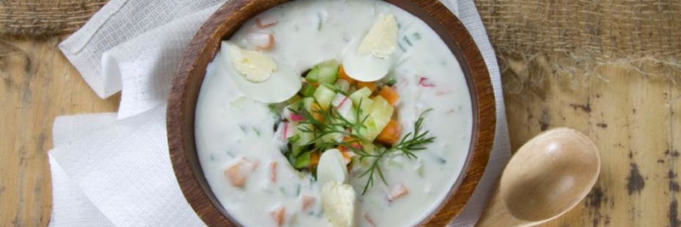 Окрошка на кефире с редисом и морковью