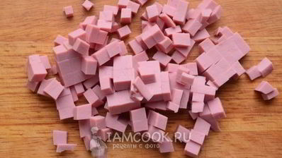 окрошка на майонезе с колбасой