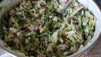 окрошка на сыворотке с ветчиной