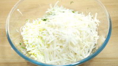 окрошка овощная весенняя