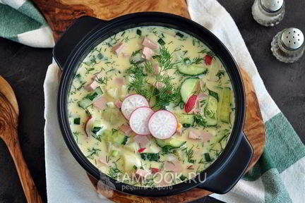 Окрошка с колбасой на айране