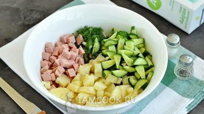 окрошка с колбасой на айране