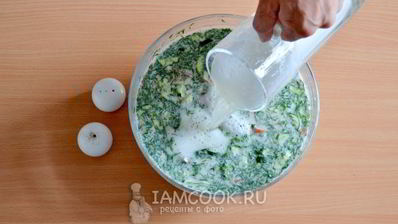 окрошка с колбасой на квасе