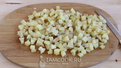 окрошка с колбасой на сыворотке