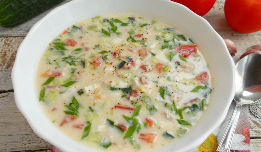 Рецепт окрошки с курицей и помидорами