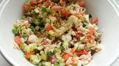 окрошка с курицей и помидорами