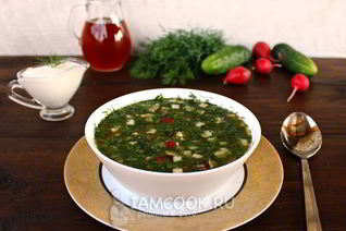 Окрошка с курицей на квасе