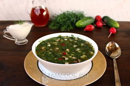 Окрошка с курицей на квасе