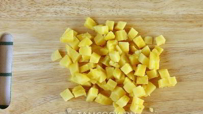 окрошка с курицей на квасе