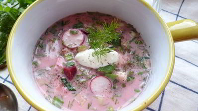 окрошка со свеклой и курицей