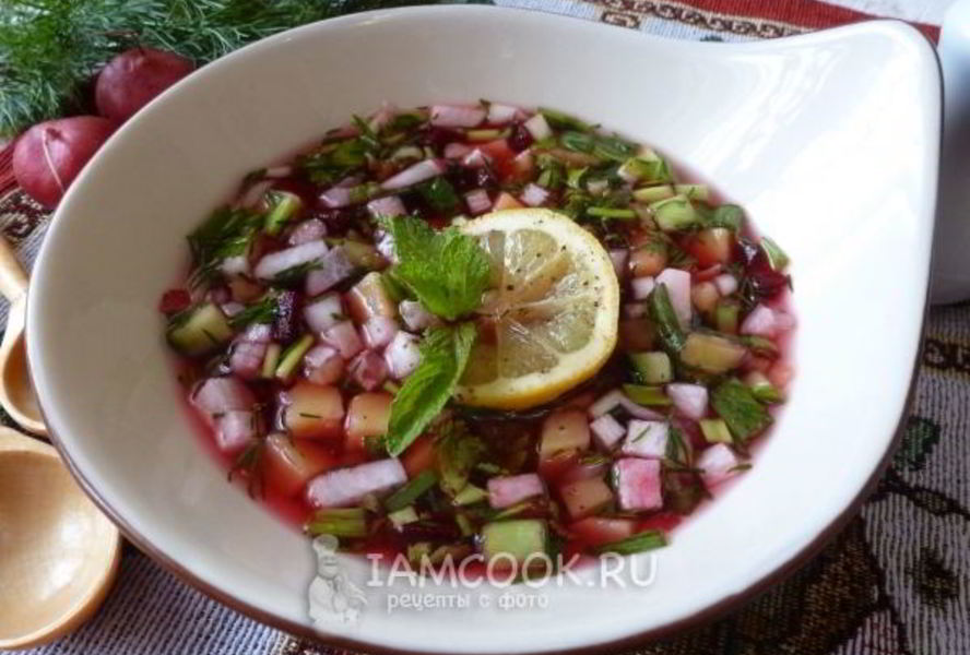 Постная окрошка на квасе