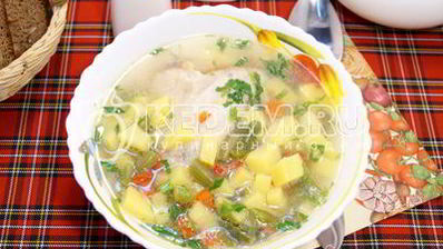 куриный суп с овощами и фасолью