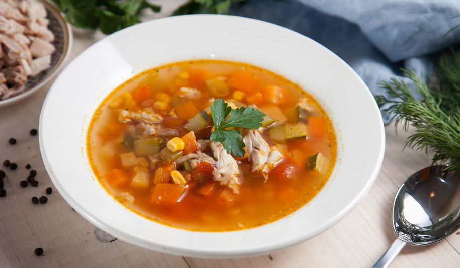Рецепт легкого куриного супа с овощами