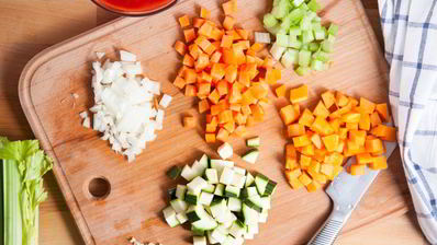 легкий куриный суп с овощами