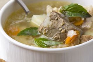 Овощной суп с говядиной