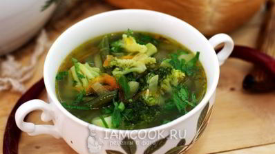 овощной суп с консервированным зеленым горошком