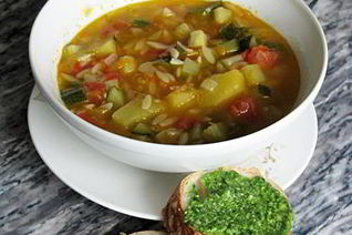 Овощной суп с песто