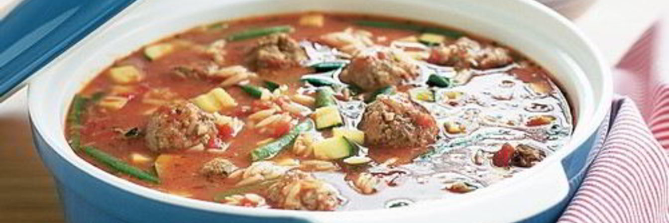 Овощной суп с сыром, фрикадельками и вермишелью по-итальянски
