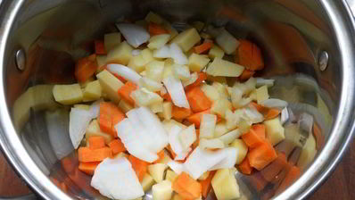 овощной суп с цветной капустой и фрикадельками