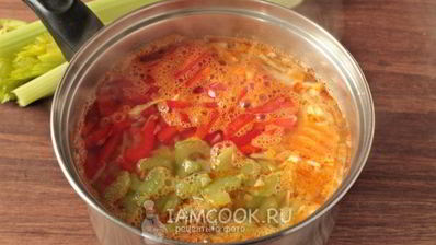 постный овощной суп с сельдереем