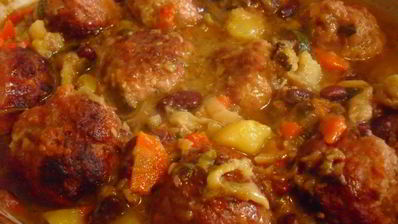 запеченный овощной суп с мясными фрикаделями