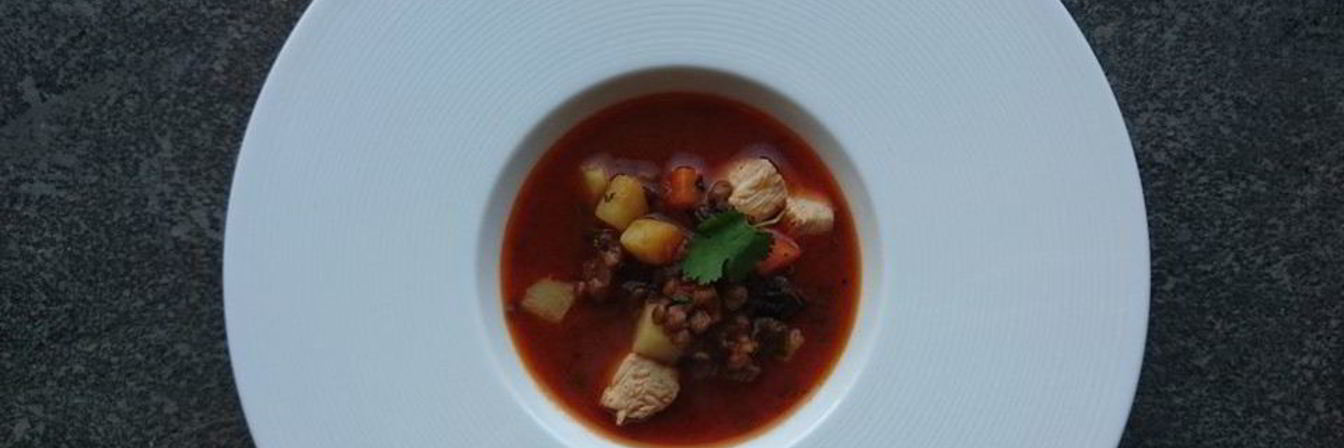 Похлебка с чечевицей и черносливом