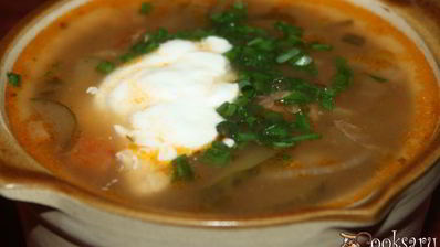 необычный рассольник с пшеничной крупой