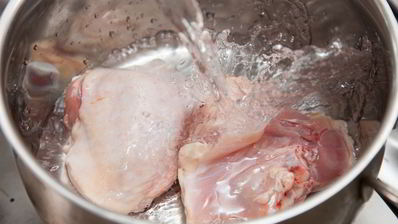 рассольник на курином бульоне с булгуром