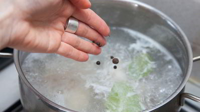 рассольник на курином бульоне с булгуром