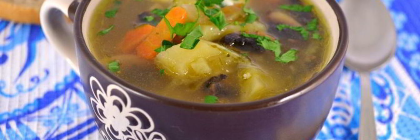 Рассольник с грибами и овсянкой в мультиварке