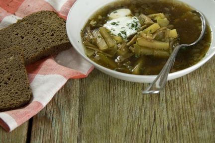 Рассольник с грибами по-суздальски