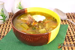 Рассольник с курицей и пшеном в мультиварке