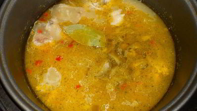 рассольник с курицей и пшеном в мультиварке