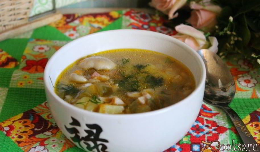 Рецепт рассольника с маслятами и ветчиной