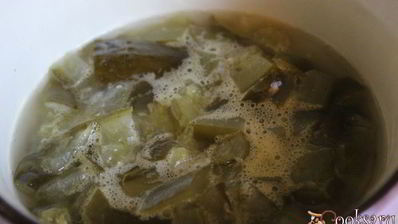 рассольник с маслятами и ветчиной