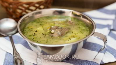 рассольник с перловкой и солеными огурцами на баранине