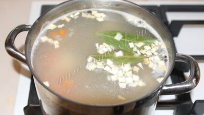 рассольник с рисом и куриной грудкой