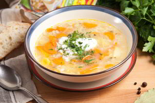 Рассольник с рыбой и перловой крупой