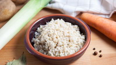 рассольник с рыбой и перловой крупой