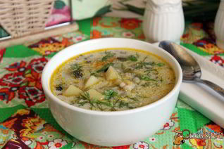 Рассольник с сушеными грибами