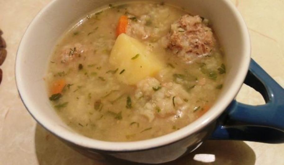 Рецепт розового супа с фрикадельками