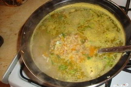 Рыбный суп с чечевицей