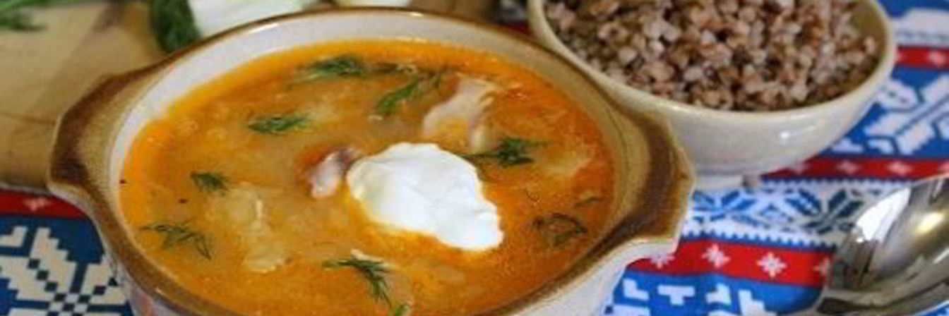 Деревенские кислые щи с гречневой кашей