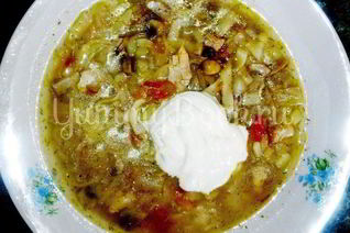 Куриные щи с грибами и лапшой