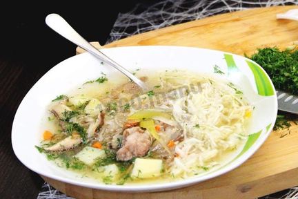 Щи из кислой капусты в мультиварке